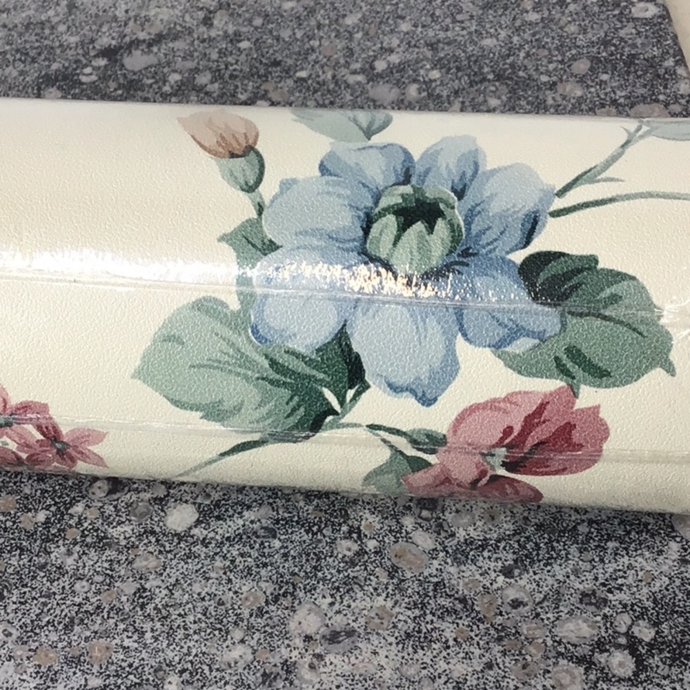 Rose Cream Solid Vinyl Wallpaper Pre-Pasted 3 of 3 - Picture 10 of 11